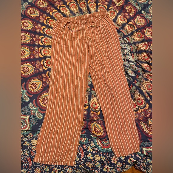 Linen Pants - Picture 2 of 5